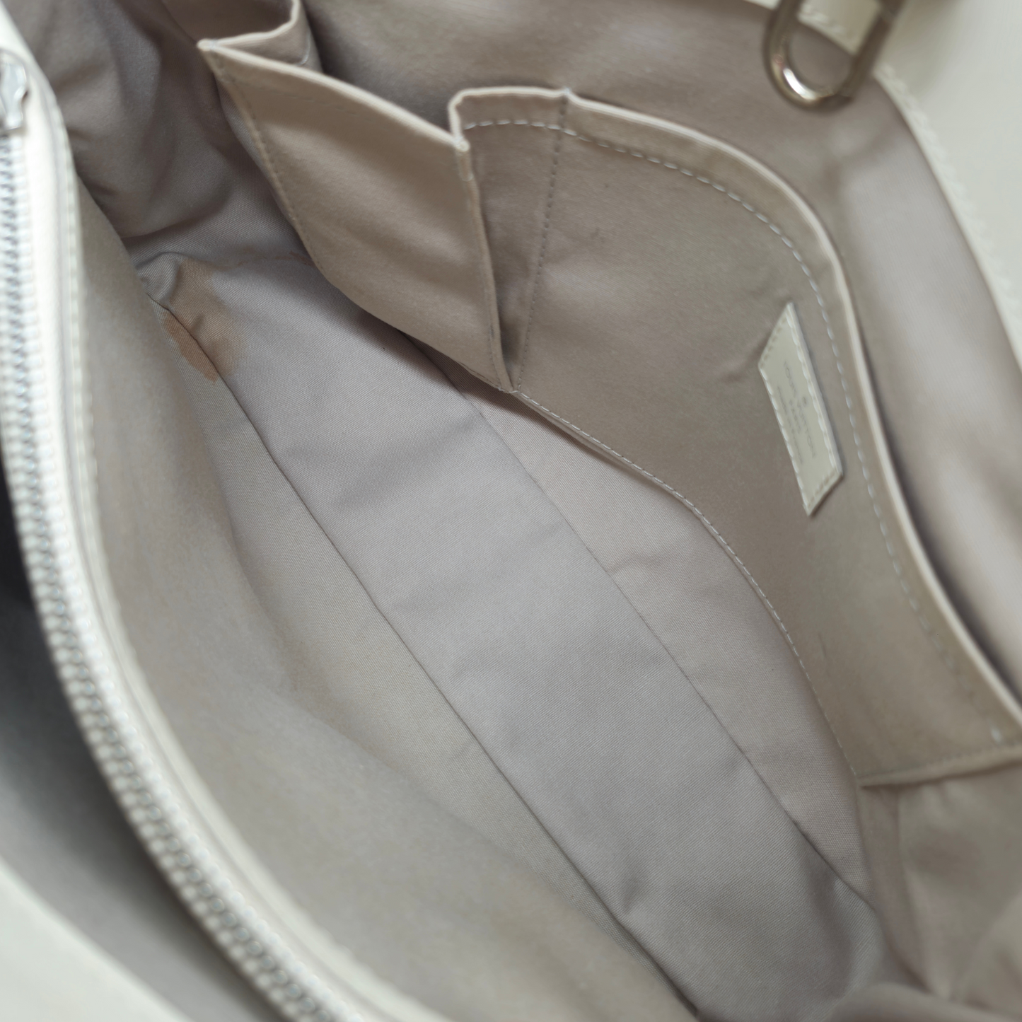 Louis Vuitton Passy PM Epi Weiss- Tasche