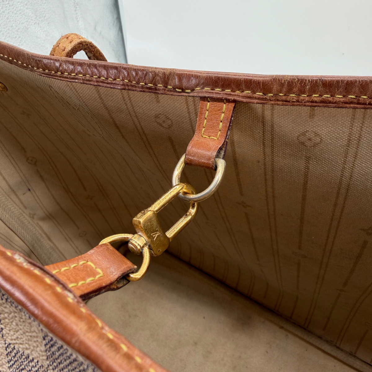 Louis Vuitton Neverfull MM Azur-Tasche (AR4193)